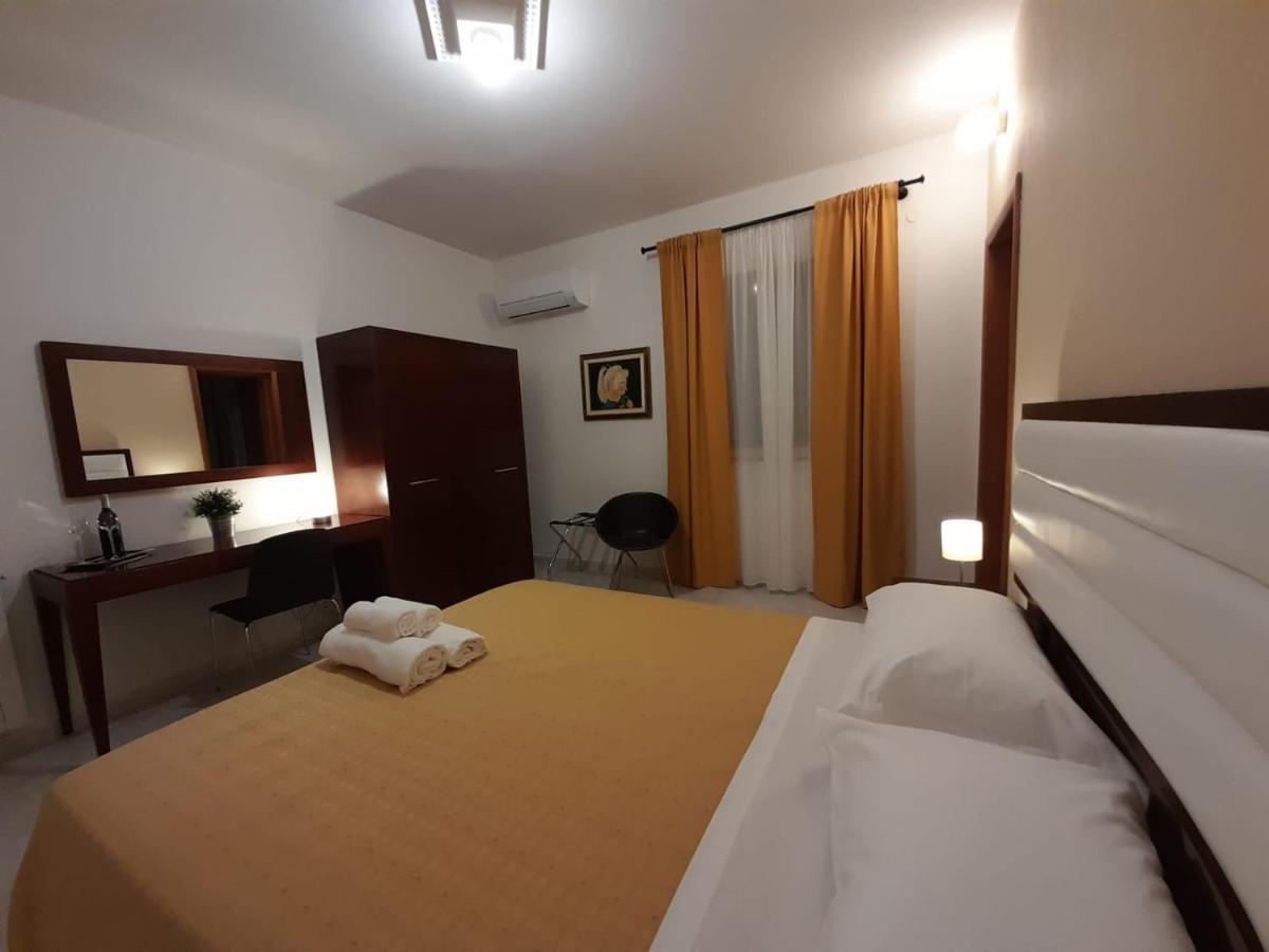 Siracusa Breakfast & Rooms Syracuse Екстер'єр фото